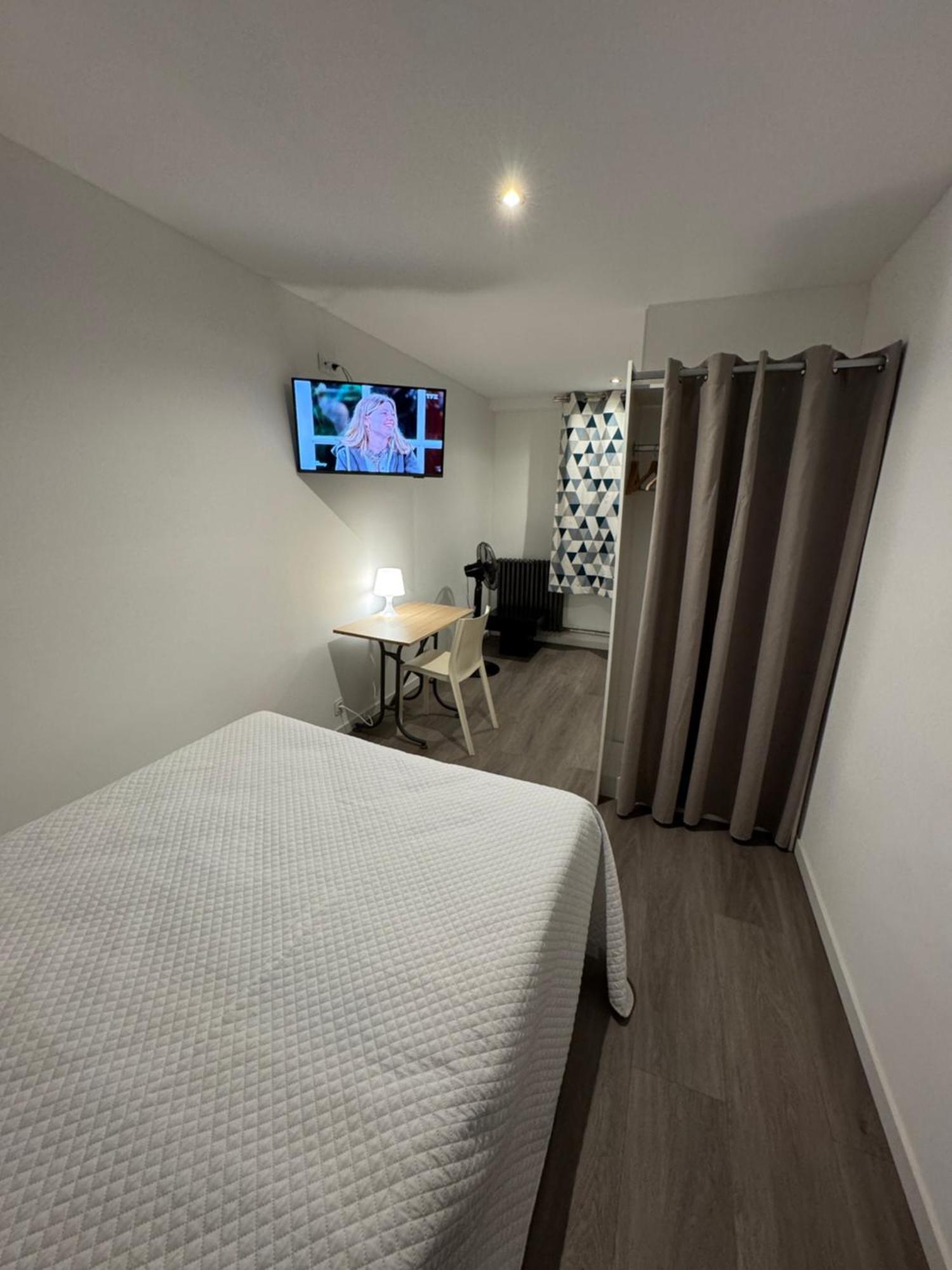 Hotel Des Etuves Montpellier Esterno foto