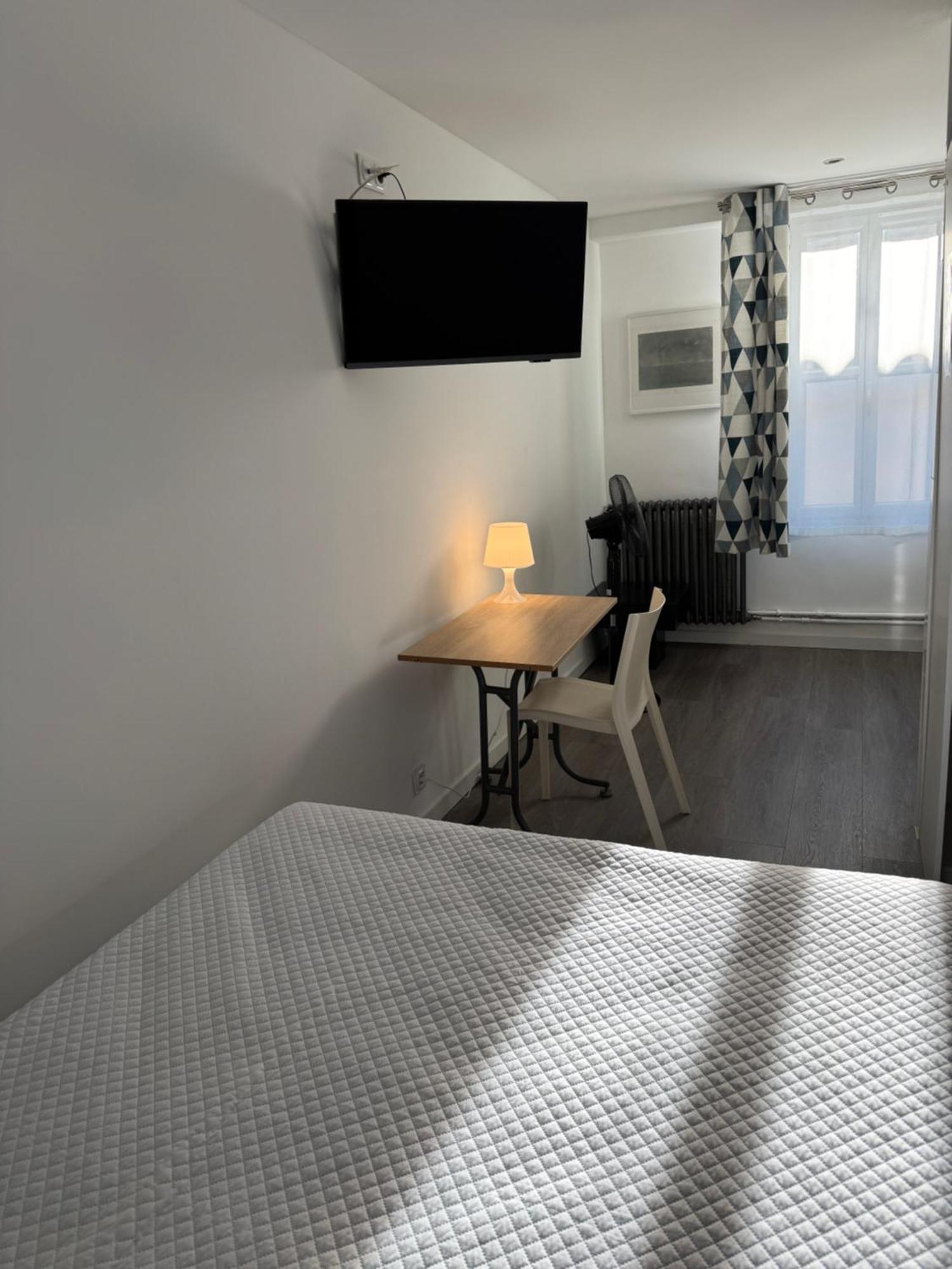 Hotel Des Etuves Montpellier Esterno foto